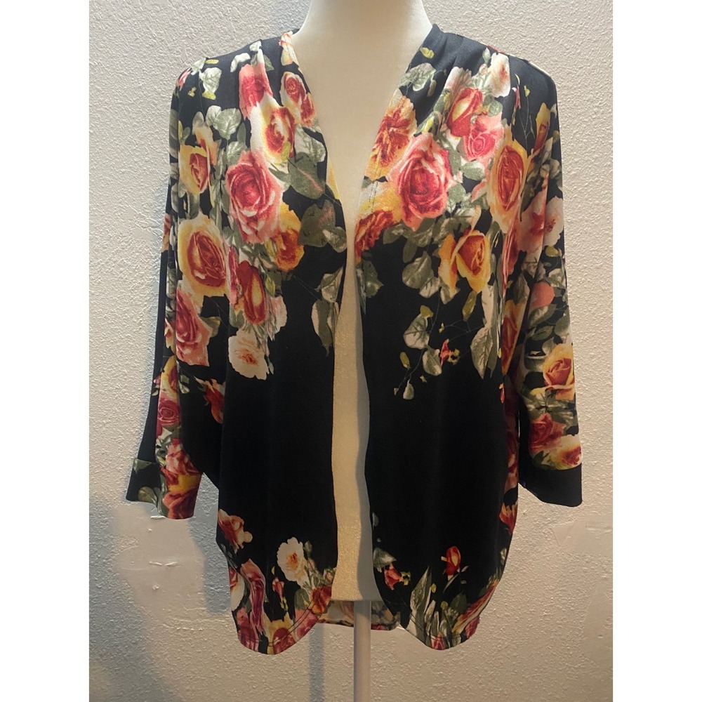 Mauve Floral Cardigan Women Size‎ M Black Rose Print Open Front 3/4 Sleeve
